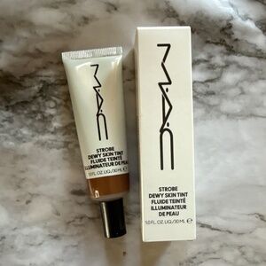 MAC STROBE TINT IN RICH 1